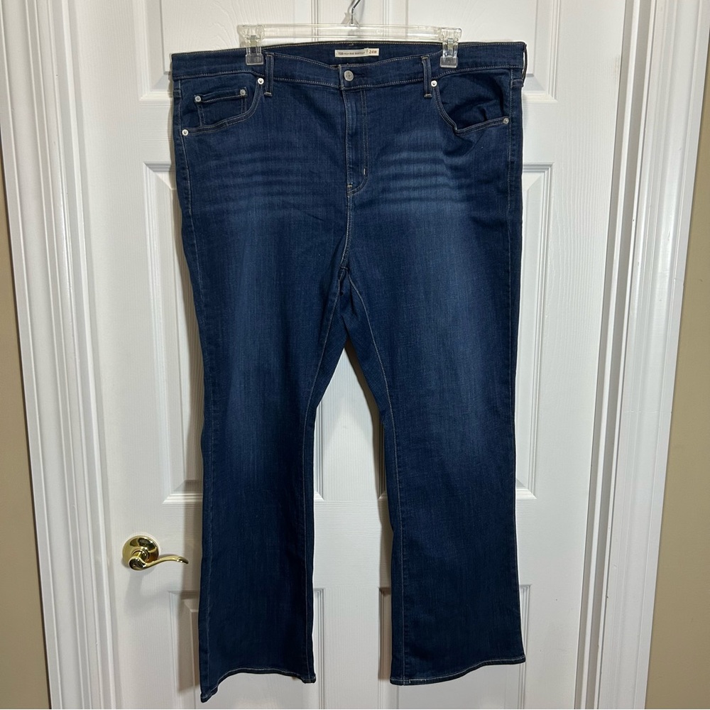 Levi's 725 Dark Blue High Rise Boot Cut Jeans